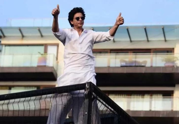 Meet India Richest Actor Shah Rukh Khan - Latest Trending Technology Blogs - Tech Planet News