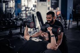 What Makes the Role of a Dedicated and Experienced Personal Trainer Rosehill Crucial? | TheAmberPost