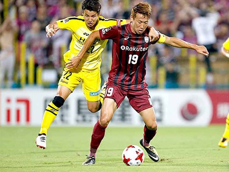 Soi kèo Kashiwa Reysol vs Vissel Kobe lúc 17h00 ngày 21/8/2024