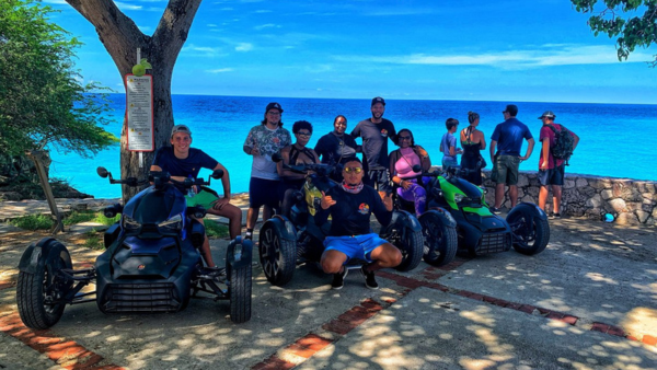 snorkeling tour of Curaçao