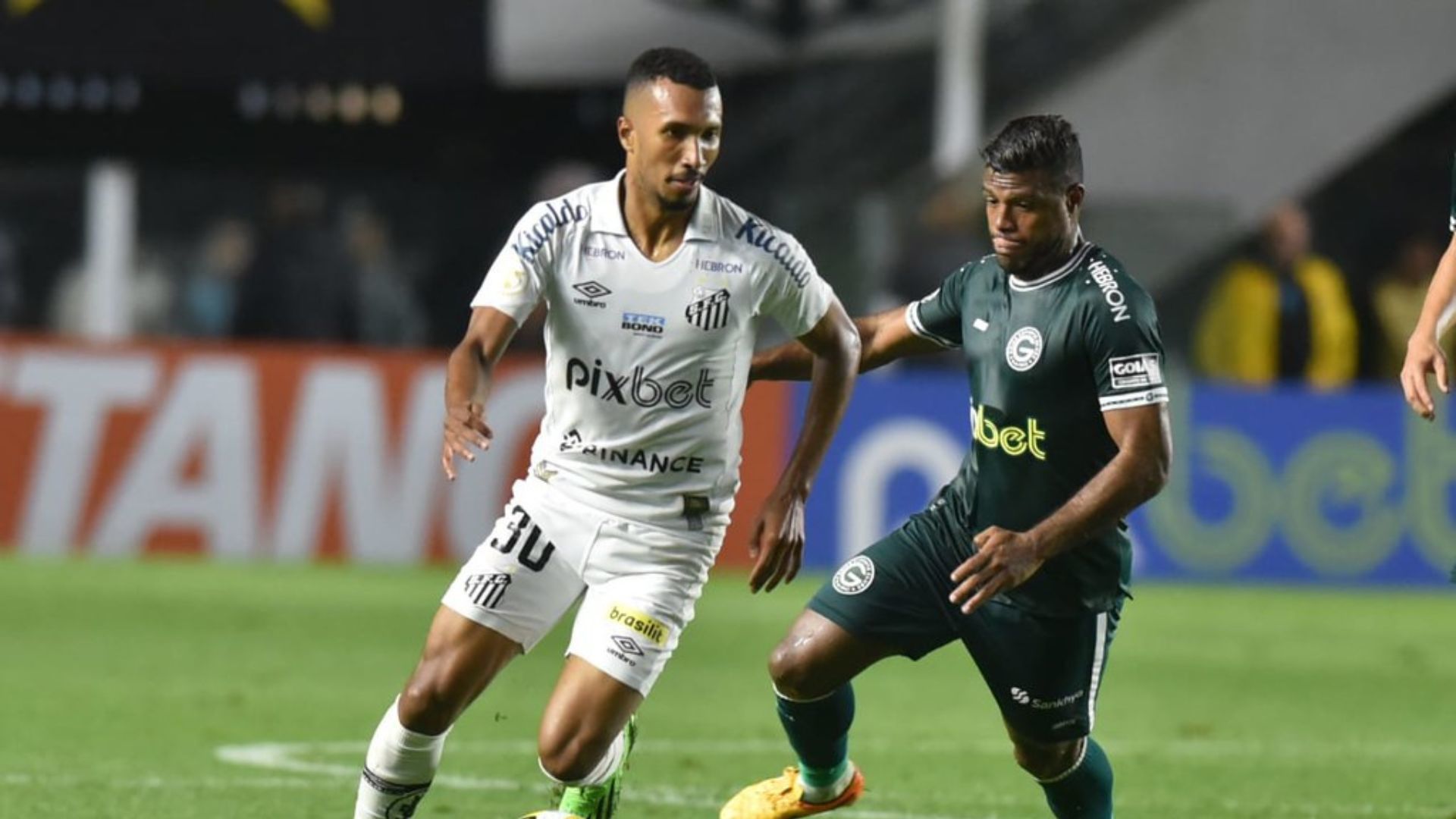 Soi kèo Goias vs Santos lúc 07h00 ngày 8/10/2024